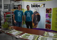 Dylan Bondt en Marvin Koot van Biobest leerde iedereen de Biobest Biologie.